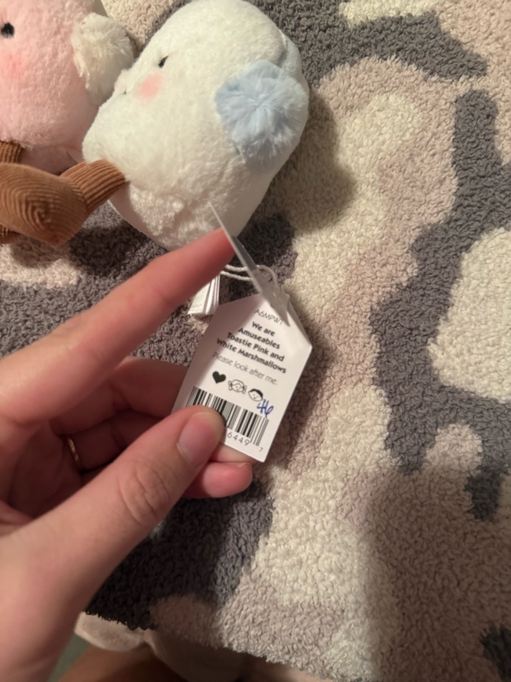 Jellycat Amuseables Toastie Pink and White Marshmallows - Picture 3 of 3